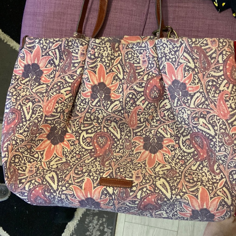 Lucky brand tote bag